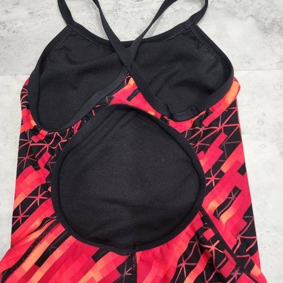 TYR Swimsuit One Piece Red/Black 34S - Picture 4 of 6
